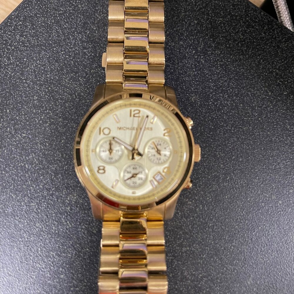 Michael Kors Gold Unisex Watch